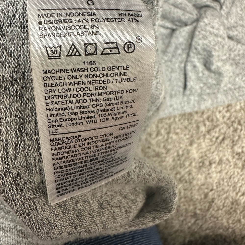 GAP Gray cinched waist sweater dress - Picture 4 of 4